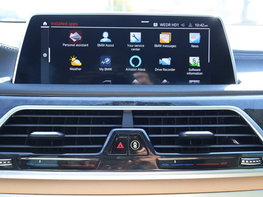 Used 2022 BMW 740i w/ M Sport Package image 55
