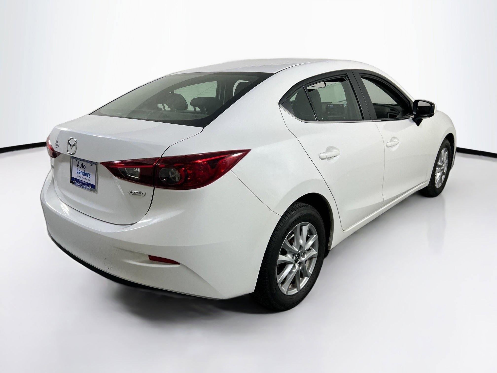 Used 2018 MAZDA MAZDA3 Sport w/ Preferred Equipment Package image 5