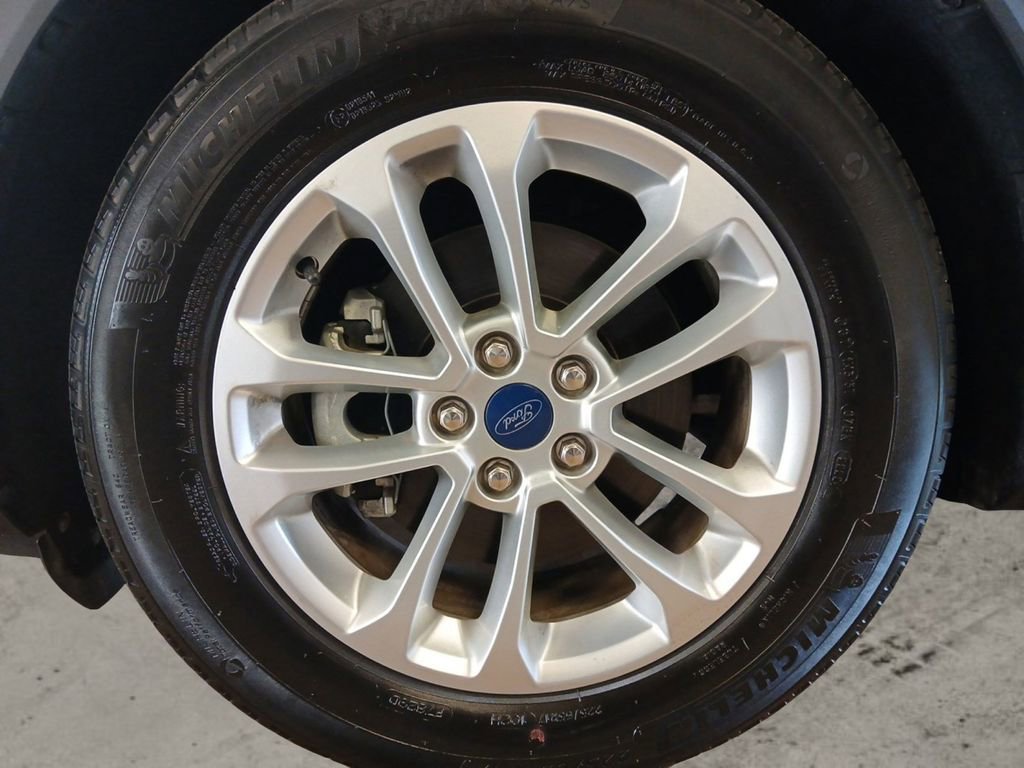 Used 2022 Ford Escape SE image 14