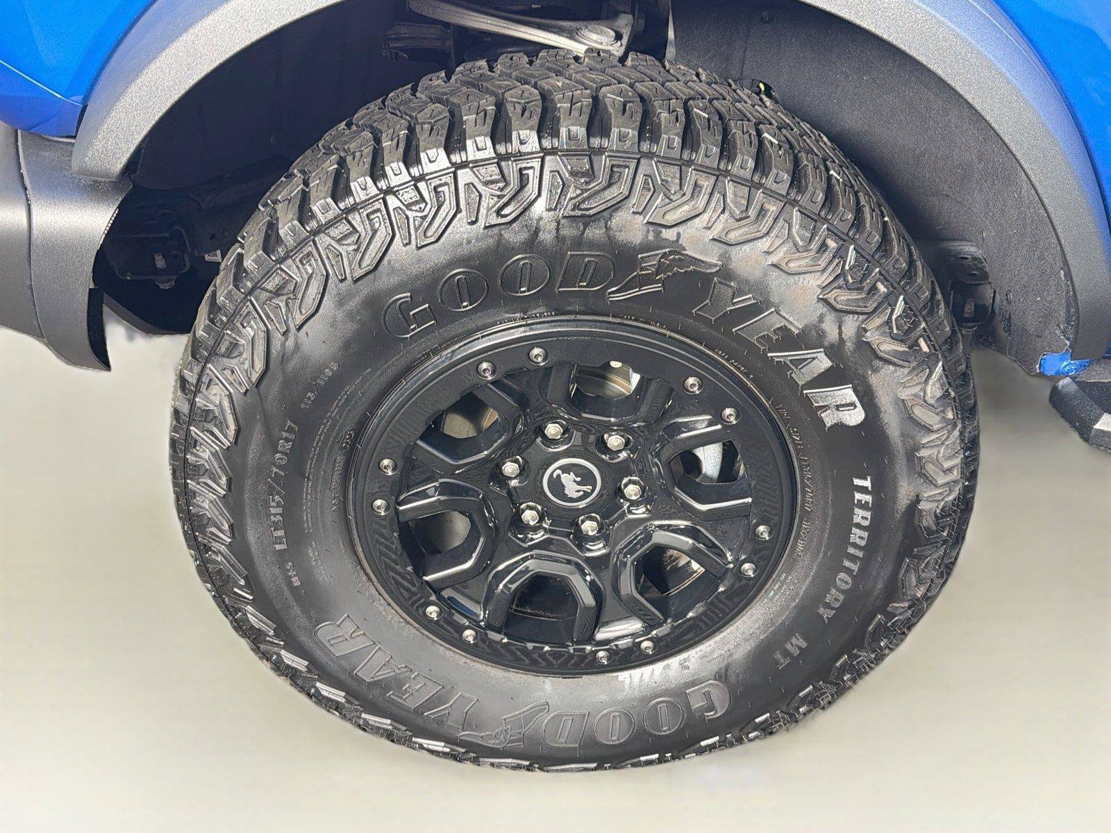 Used 2023 Ford Bronco Wildtrak AWD/4WD image 34