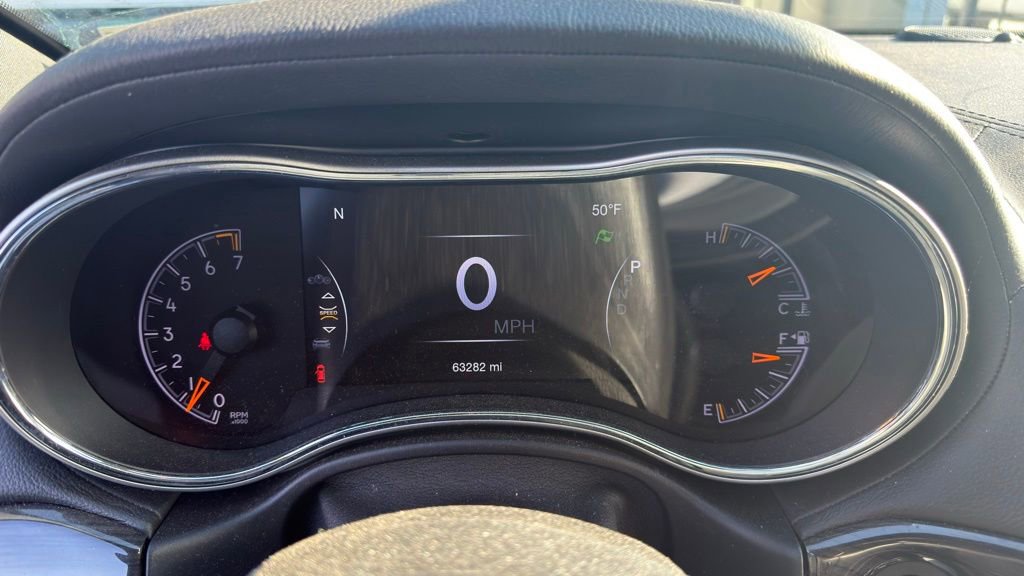 Used 2018 Jeep Grand Cherokee Overland AWD/4WD image 12