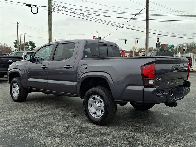 Used 2021 Toyota Tacoma SR image 4