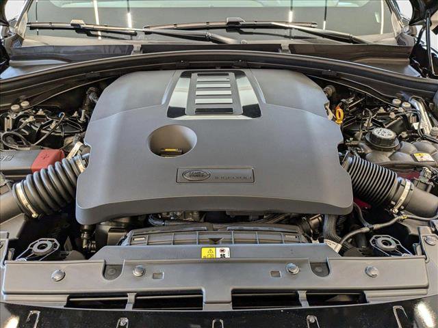 New 2026 Land Rover Range Rover Velar Dynamic SE image 17