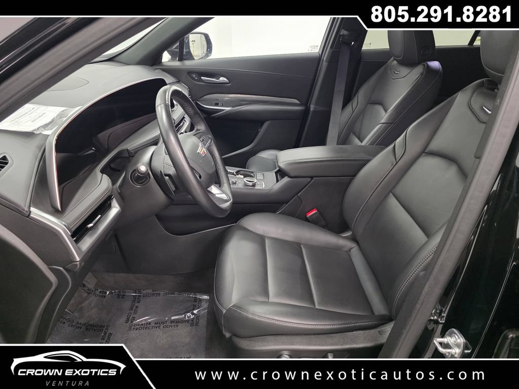Used 2025 Cadillac XT4 Premium Luxury w/ Cold Weather Package FWD image 22