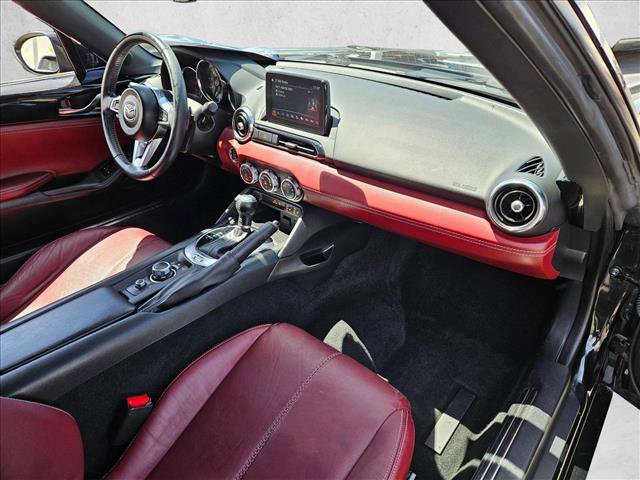 Used 2020 MAZDA MX-5 Miata Grand Touring RWD image 17