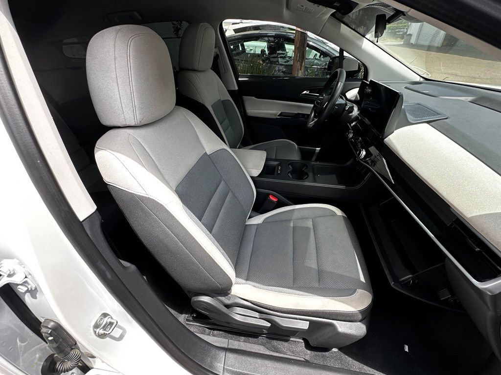 Used 2024 Honda Prologue EX image 19