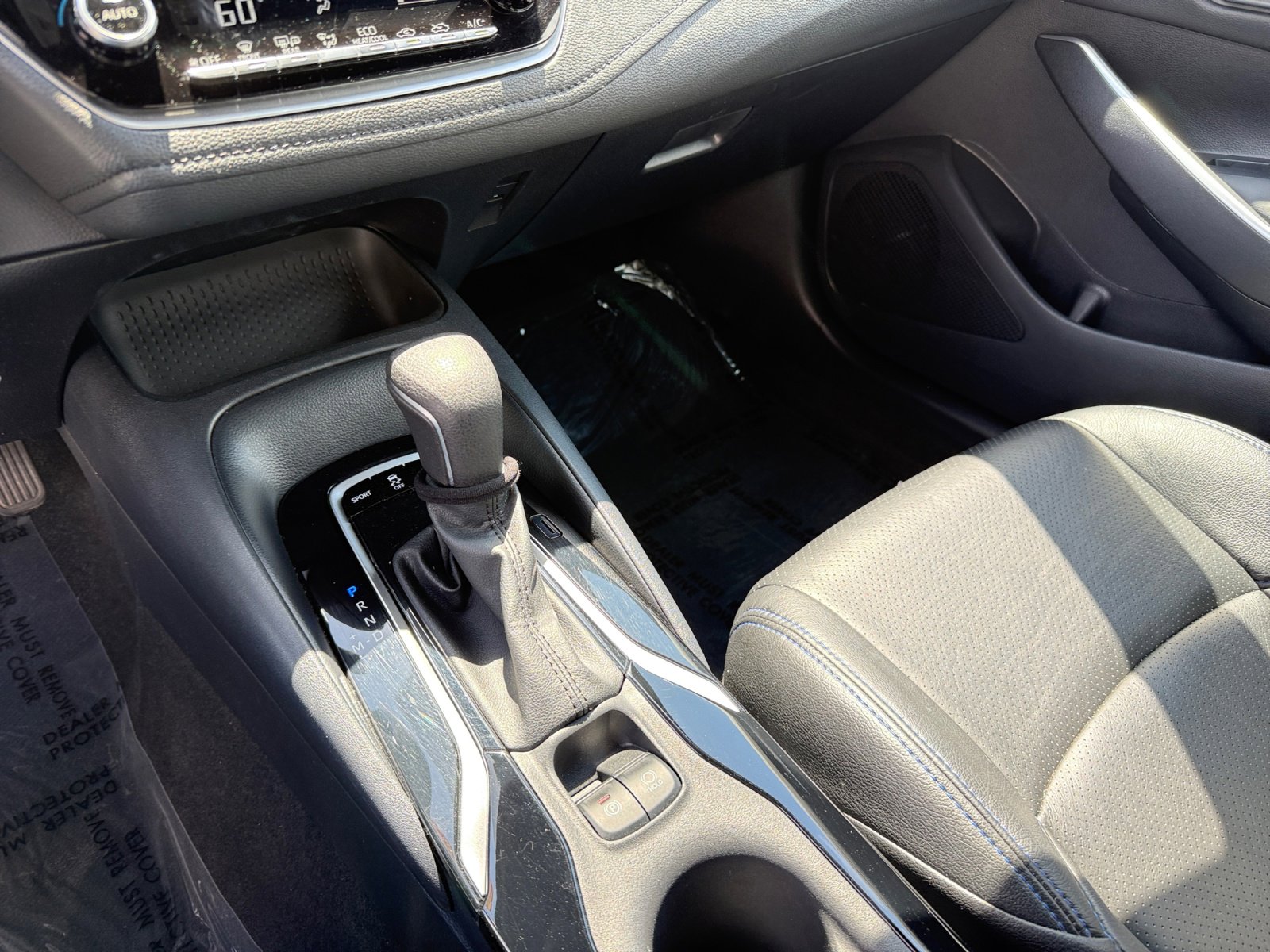 Used 2022 Toyota Corolla SE FWD image 13