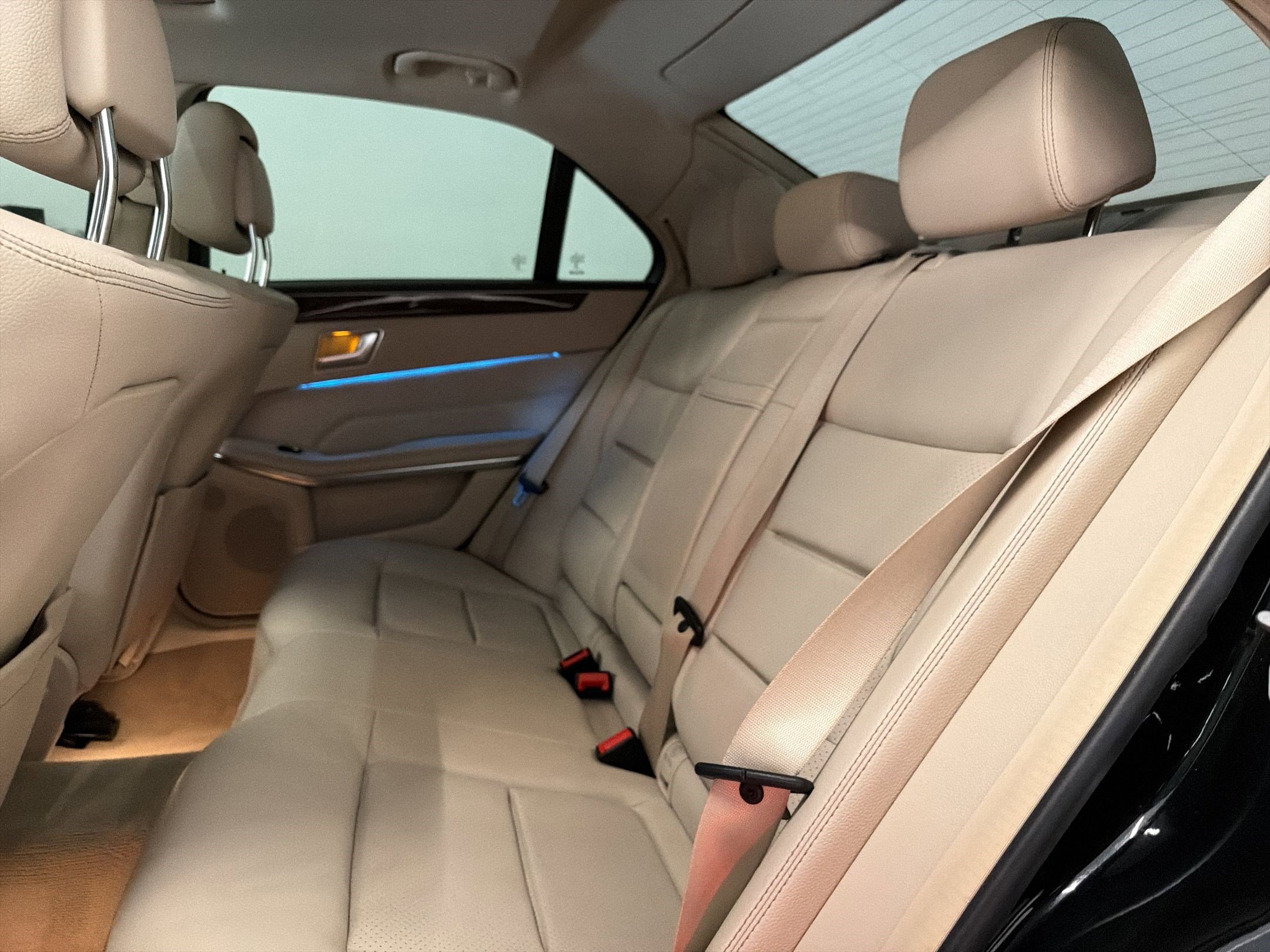 Certified 2016 Mercedes-Benz E 350 Sedan image 27