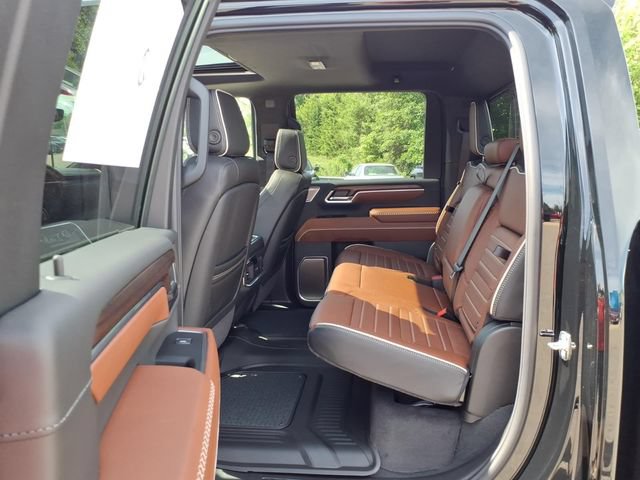 New 2026 GMC Sierra 3500 Denali Ultimate AWD/4WD image 11