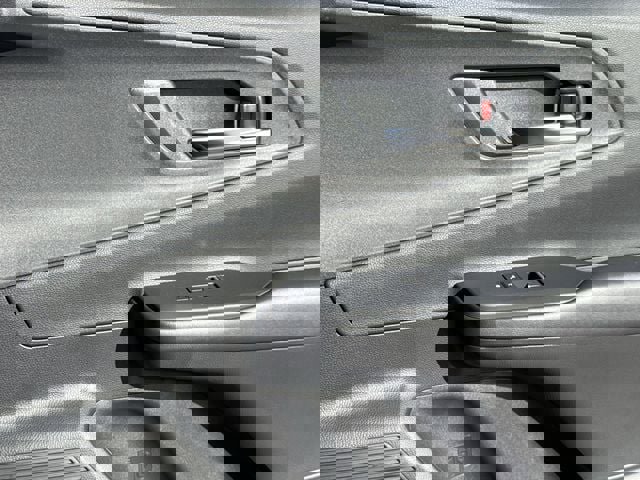 New 2026 Toyota Prius Plug-In Hybrid image 28