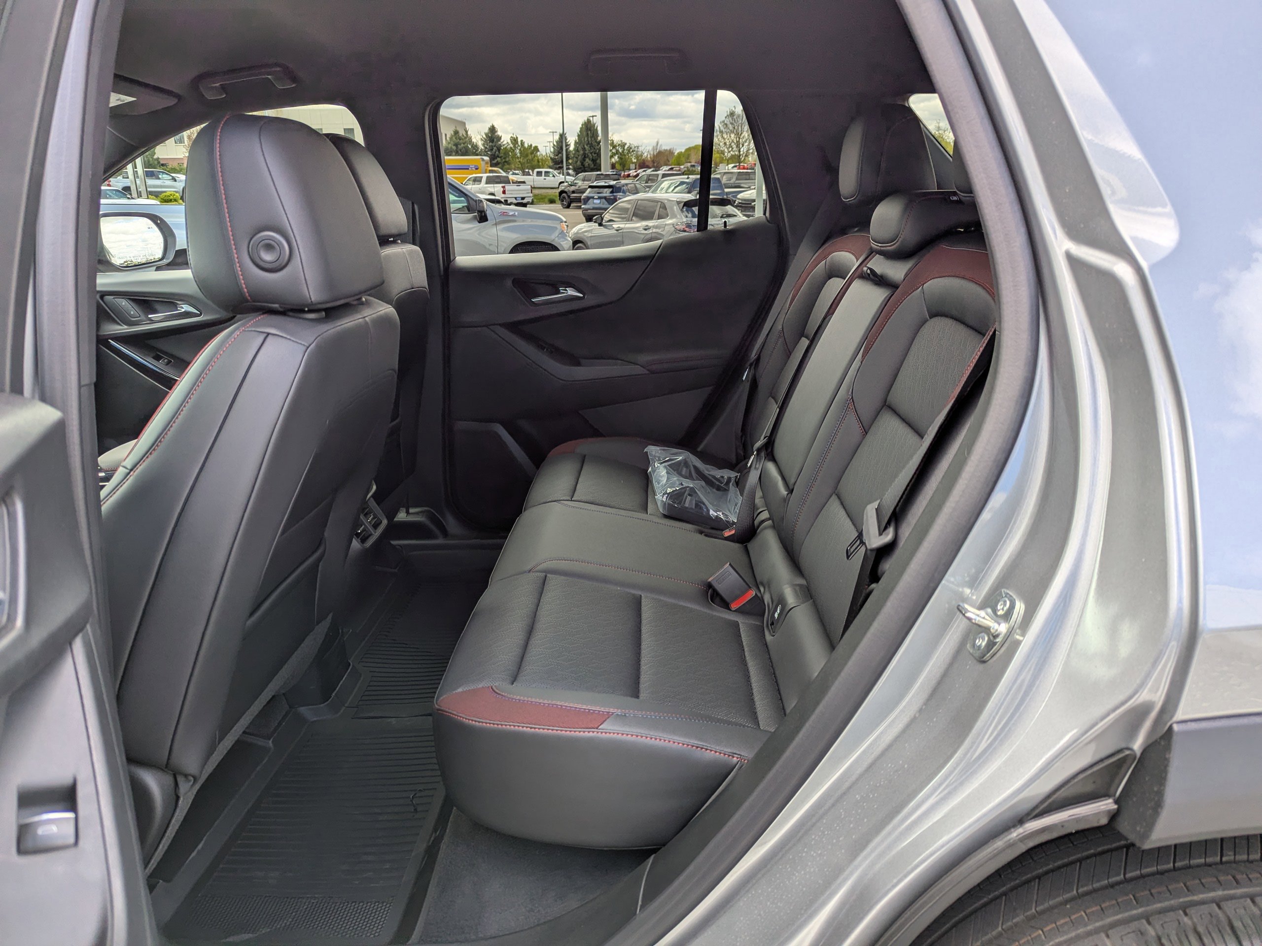 New 2026 Chevrolet Equinox RS image 31