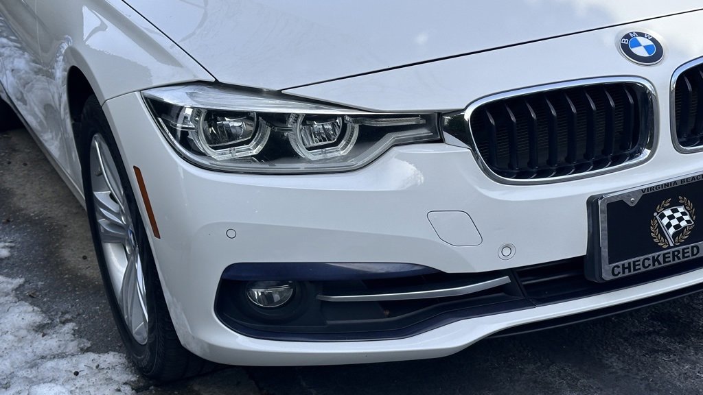 Used 2017 BMW 330i Sedan image 2