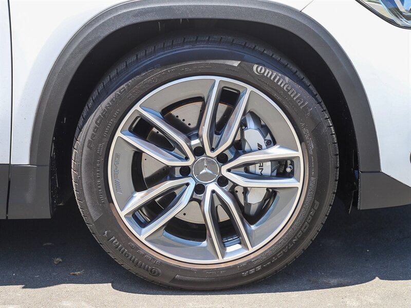 Used 2021 Mercedes-Benz GLA 35 AMG 4MATIC image 13