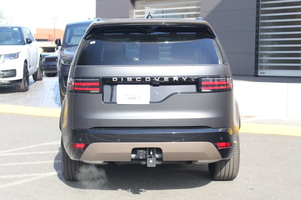 New 2026 Land Rover Discovery Limited Edition AWD/4WD image 7