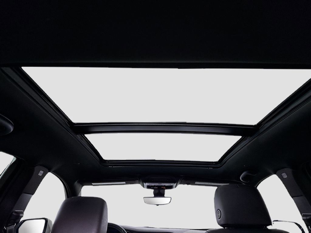 Used 2022 Cadillac XT5 Premium Luxury w/ Technology Package image 21