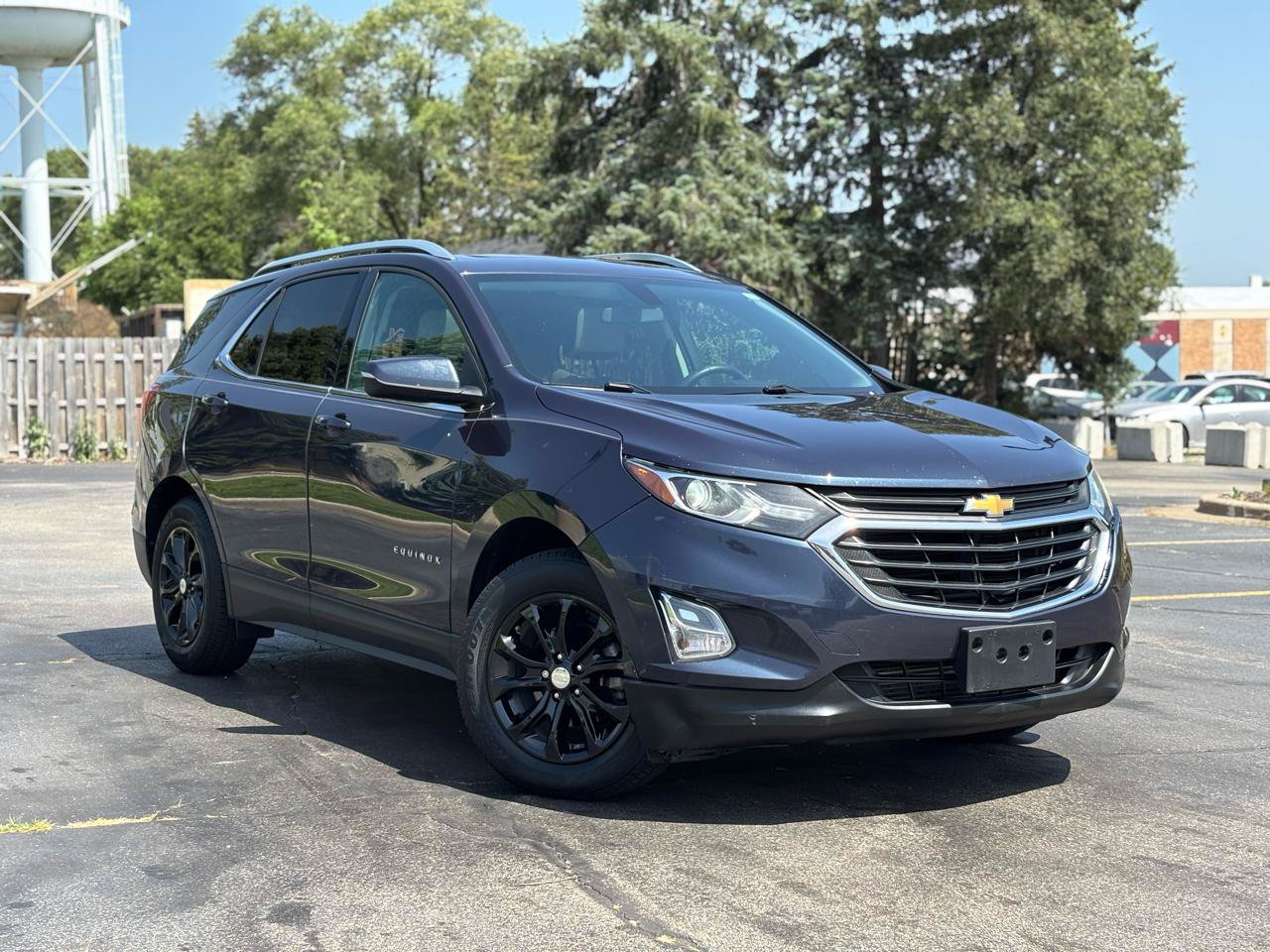 Used 2018 Chevrolet Equinox LT w/ Sun & Infotainment Package FWD image 12