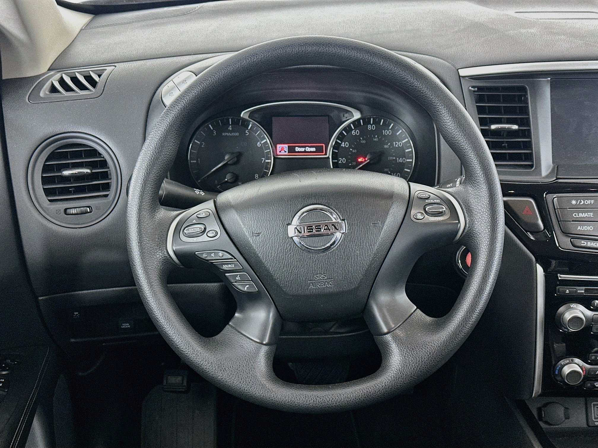 Used 2018 Nissan Pathfinder S FWD image 18