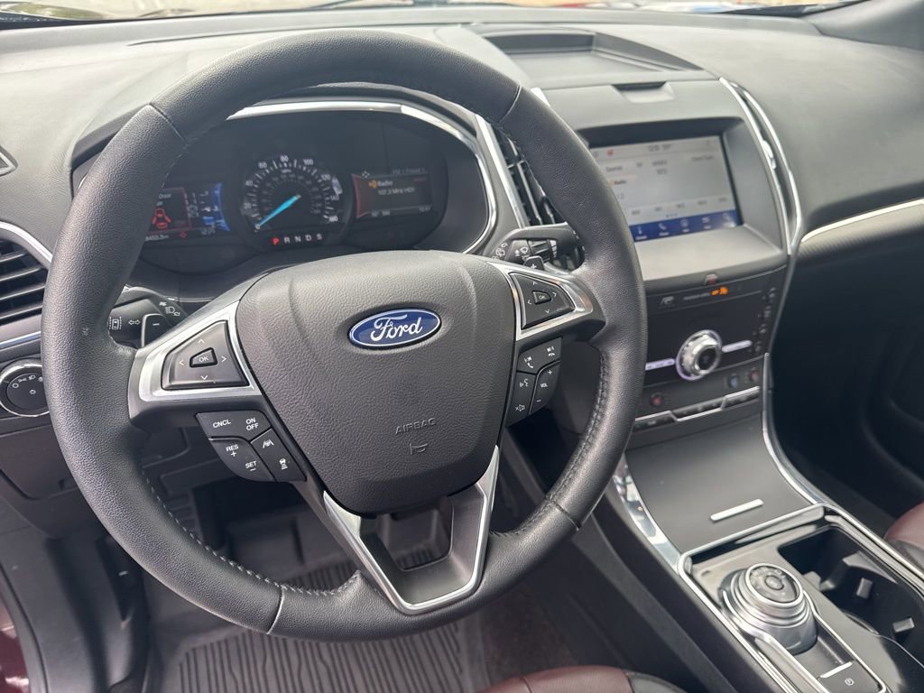 Used 2020 Ford Edge Titanium w/ Equipment Group 301A AWD/4WD image 13