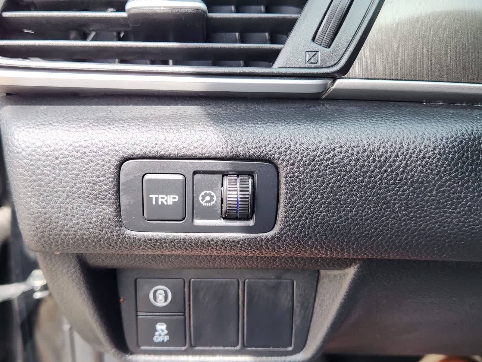 Used 2018 Honda Accord LX image 22