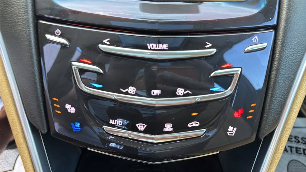 Used 2013 Cadillac XTS Premium w/ Driver Assist Package AWD/4WD image 30