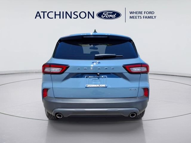 Used 2025 Ford Escape ST-Line w/ Cold Weather Package AWD/4WD image 6