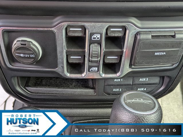 Used 2021 Jeep Gladiator Sport image 19