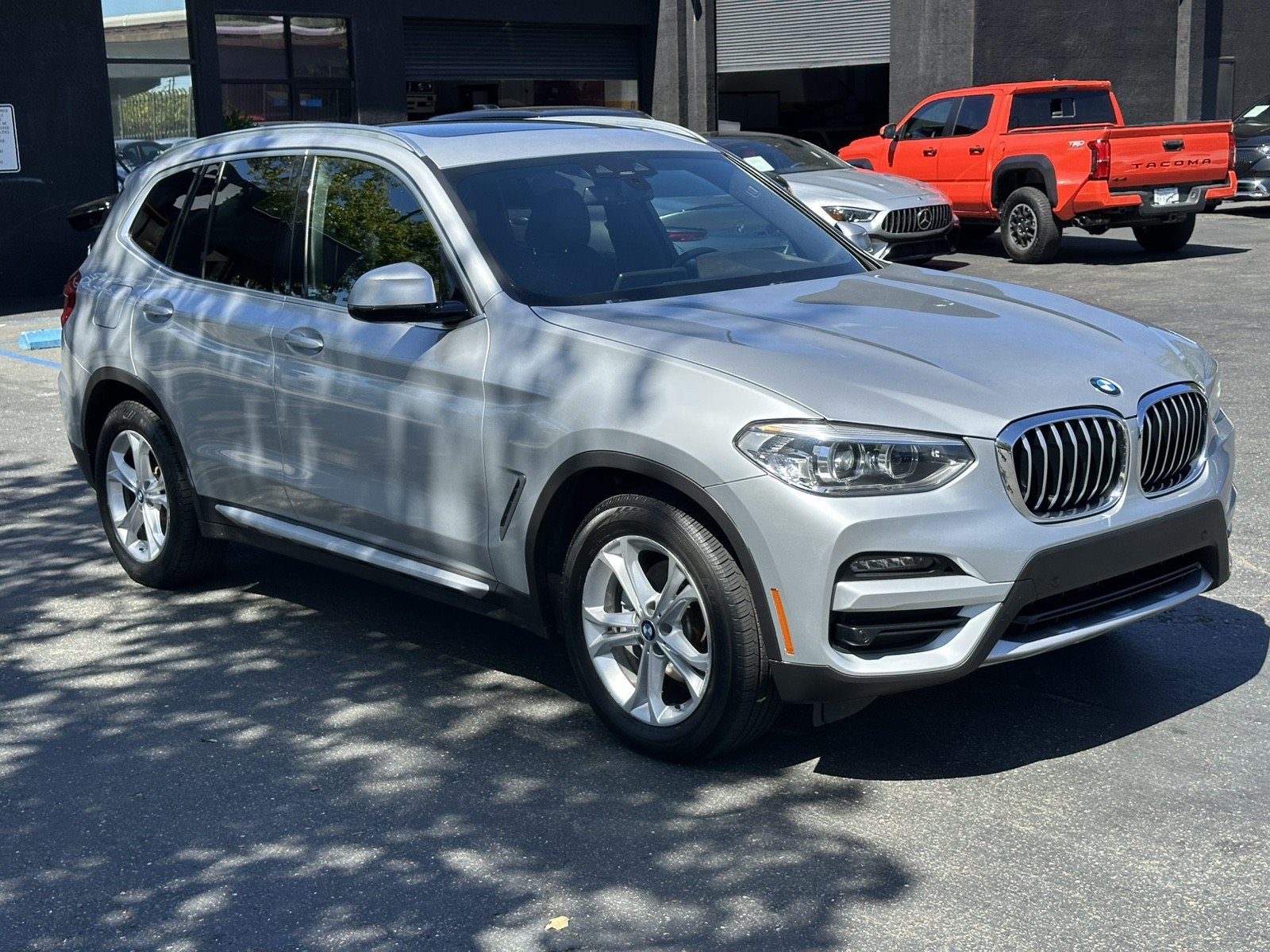 Used 2021 BMW X3 xDrive30i AWD/4WD image 7
