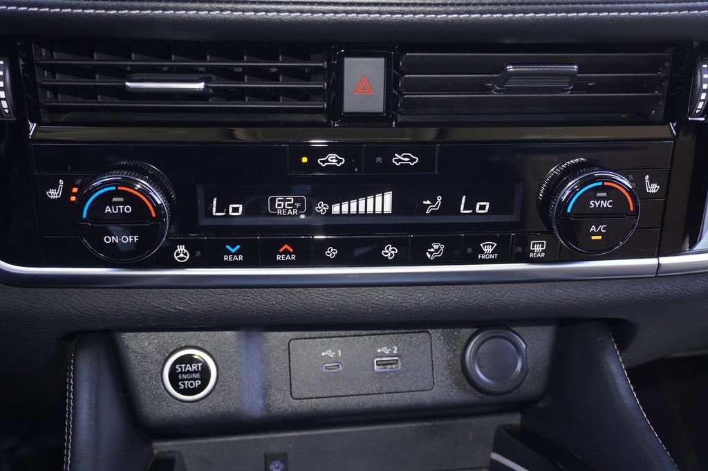 Used 2021 Nissan Rogue Platinum FWD image 19
