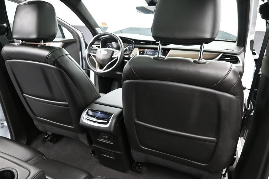 Certified 2025 Cadillac XT6 Sport w/ Platinum Package AWD/4WD image 21