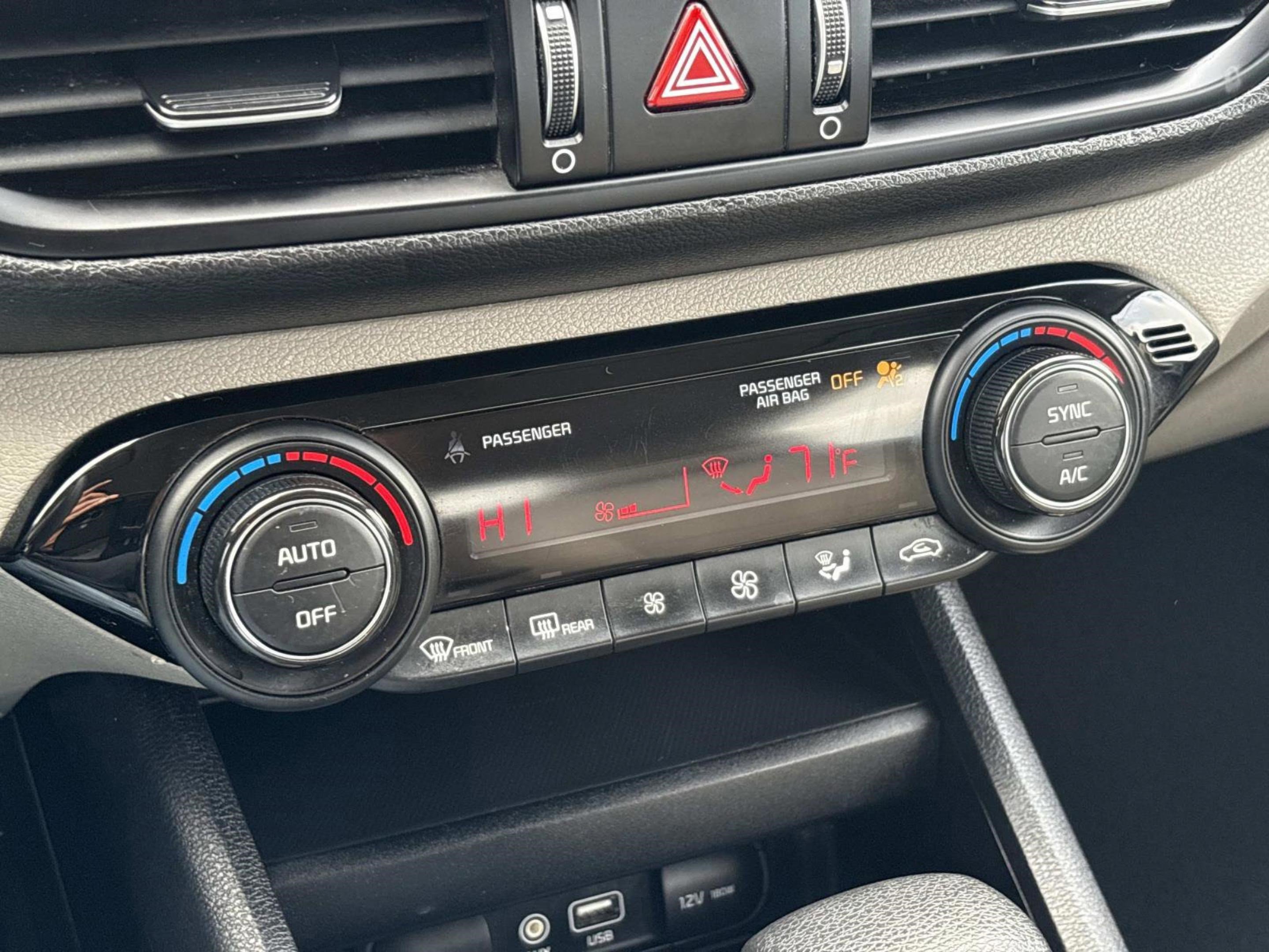 Used 2019 Kia Forte LXS image 29