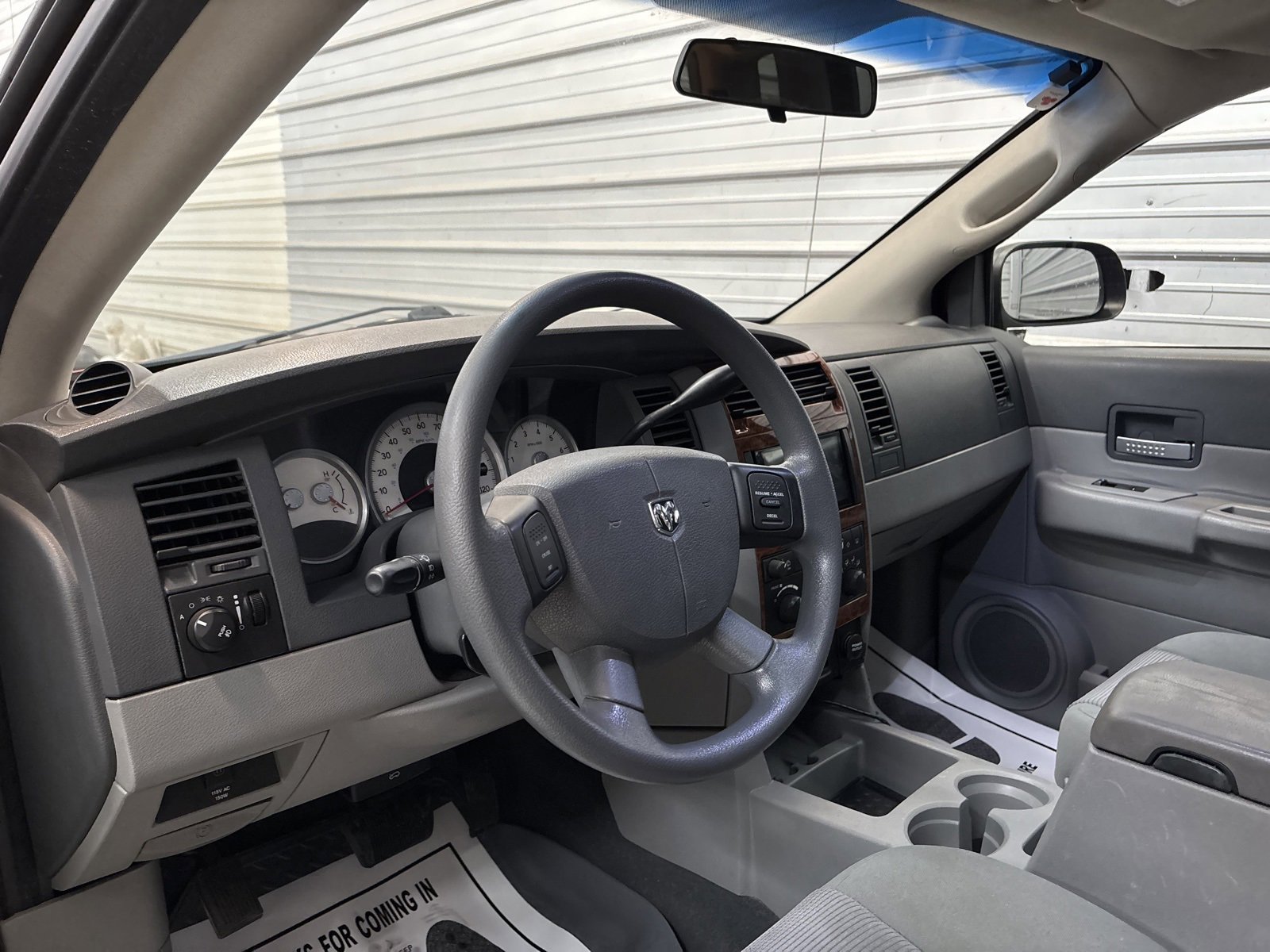 Used 2008 Dodge Durango SLT image 12