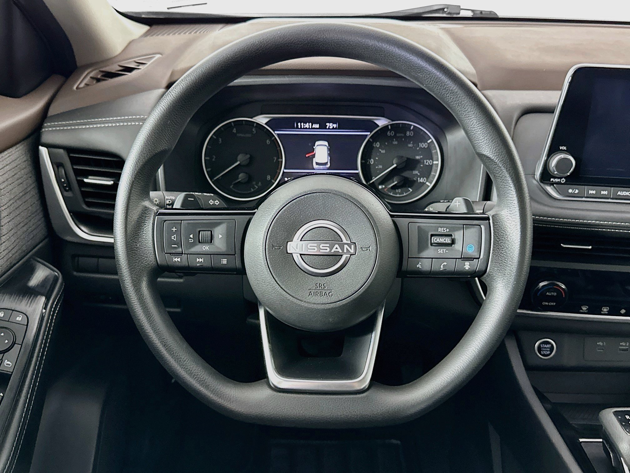 Used 2023 Nissan Rogue SV FWD image 18