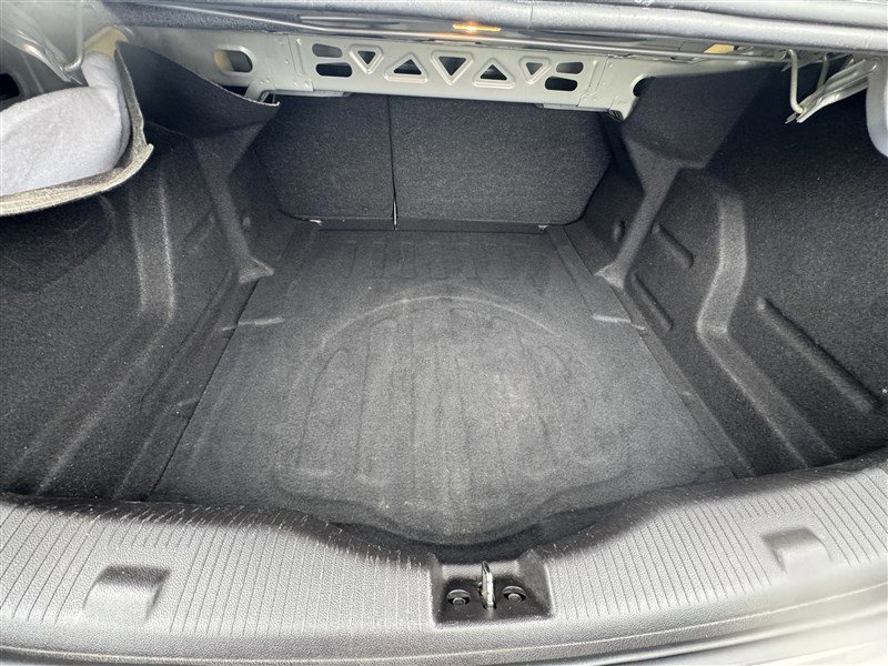 Used 2017 Chevrolet Cruze LT w/ Convenience Package image 12