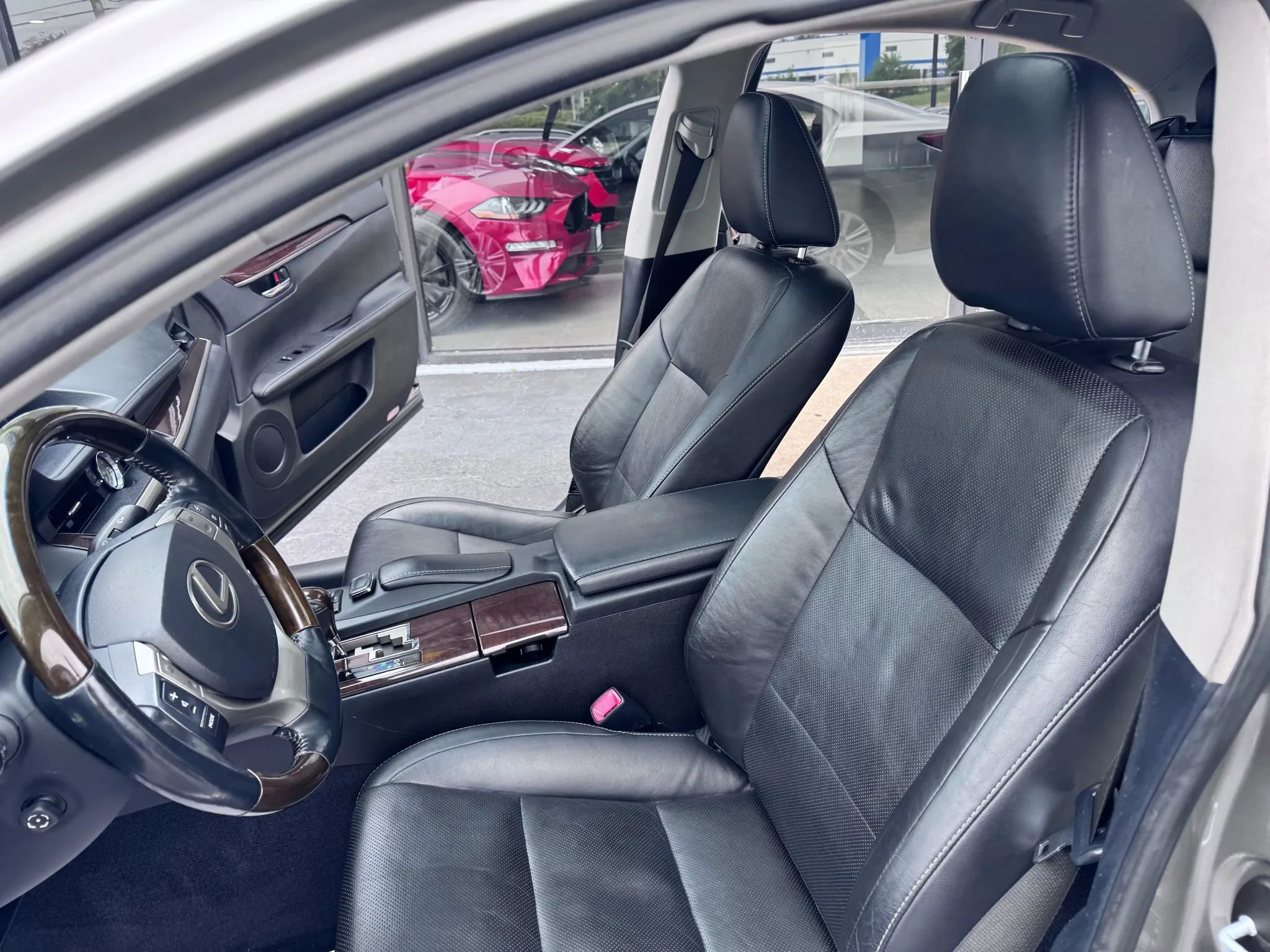 Used 2015 Lexus ES 350 image 10