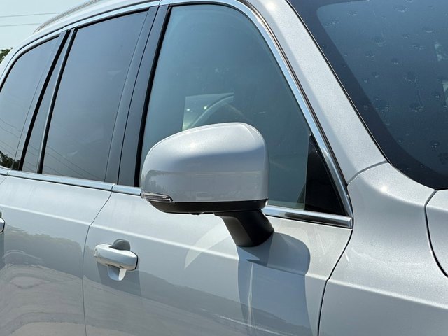 New 2026 Volvo XC90 T8 Plus image 5