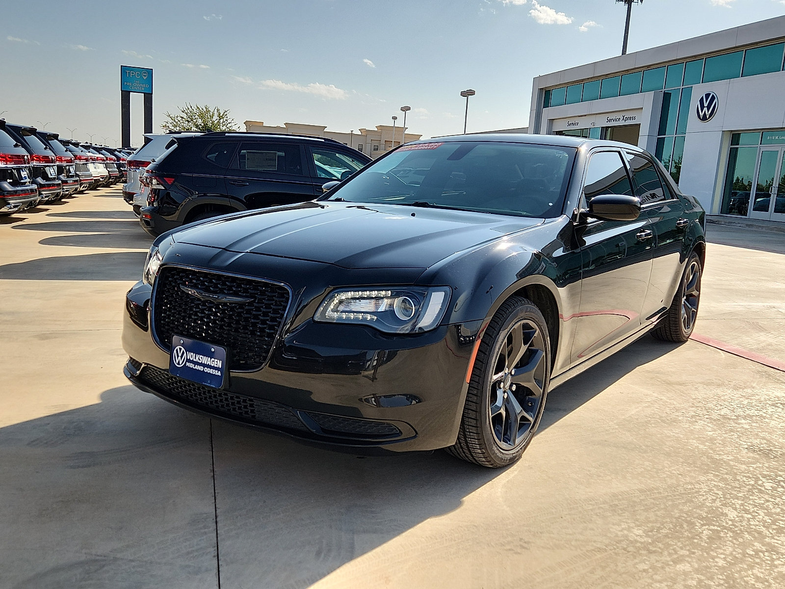 Used 2022 Chrysler 300 Touring w/ Sport Appearance Package RWD video 2