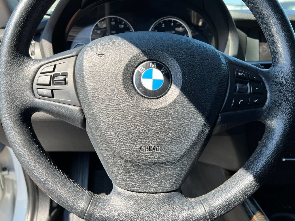 Used 2014 BMW X3 xDrive28i AWD/4WD image 23