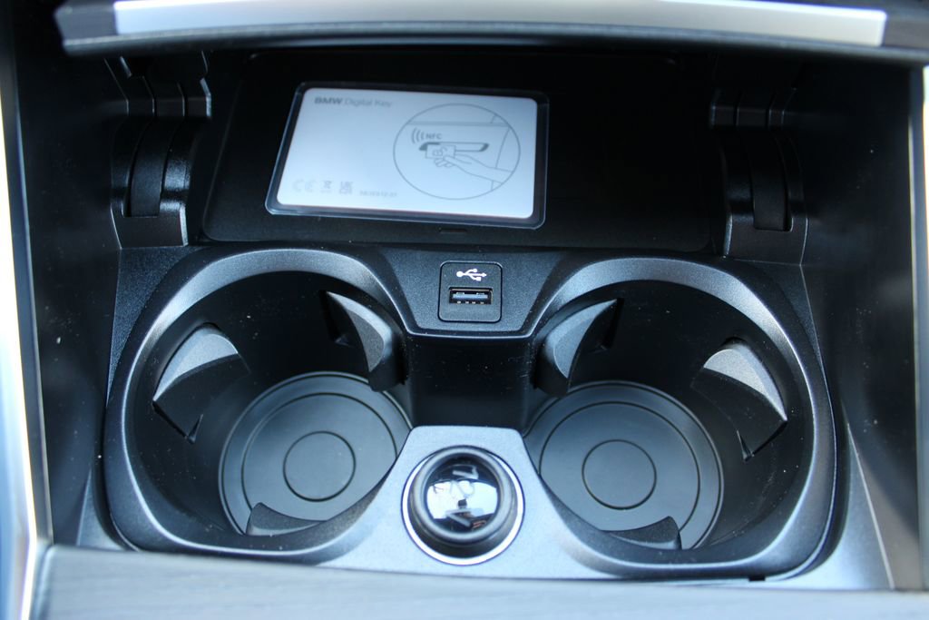 New 2026 BMW 330i xDrive Sedan w/ M Sport Package image 49