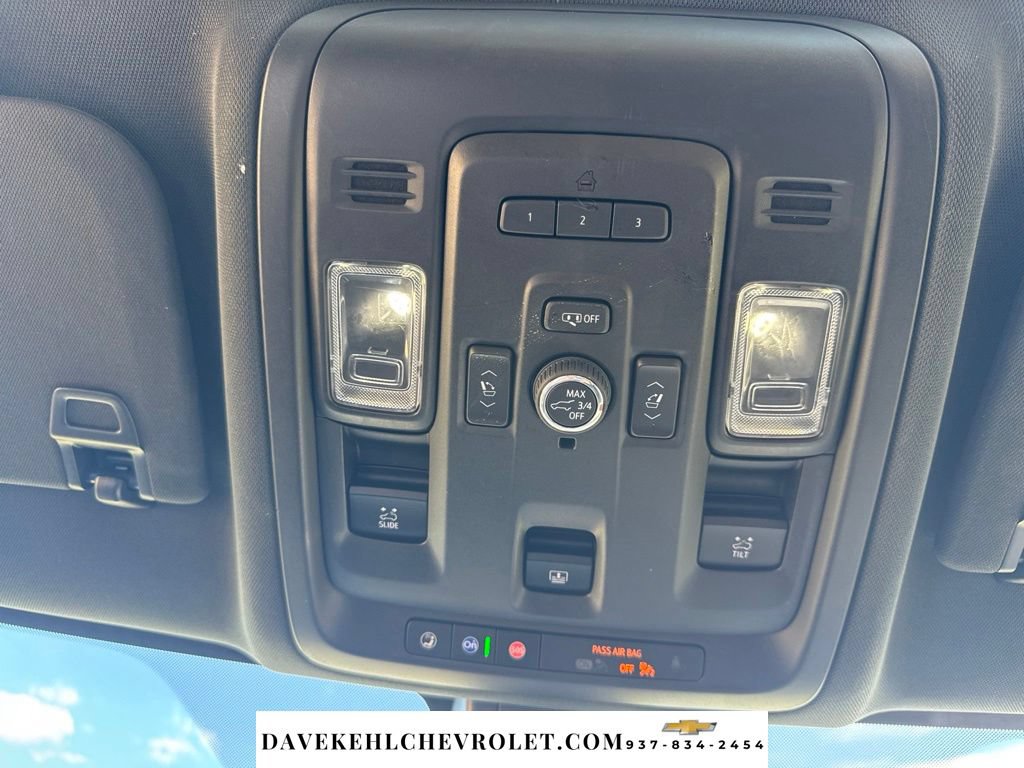 Used 2021 Chevrolet Tahoe RST w/ Luxury Package AWD/4WD image 14