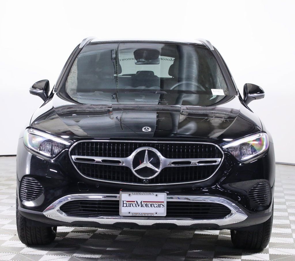 Certified 2026 Mercedes-Benz GLC 300 GLC 300 image 2