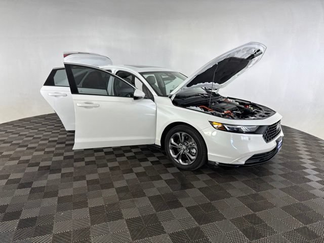Used 2025 Honda Accord EX-L image 15