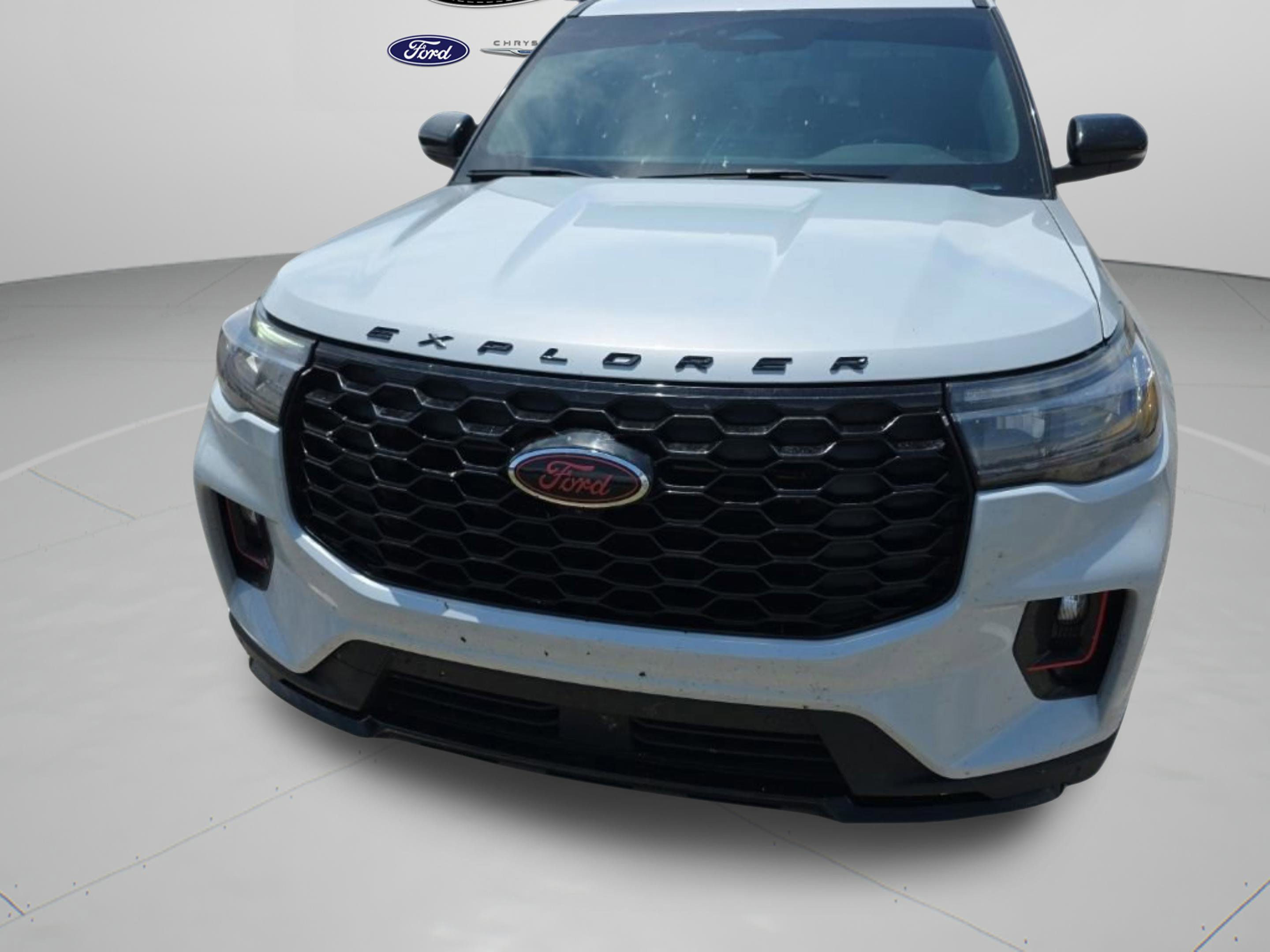 Used 2026 Ford Explorer ST-Line RWD image 39