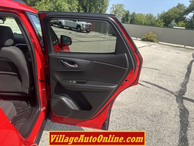 Used 2022 Chevrolet Blazer LT AWD/4WD image 35
