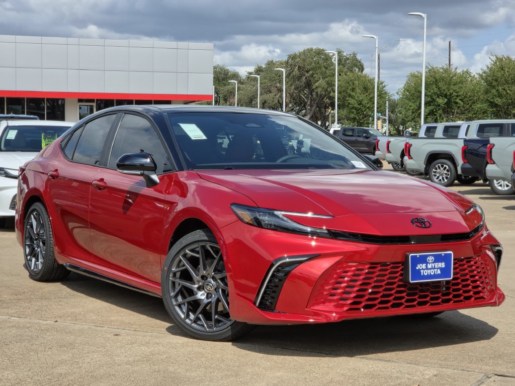 New 2026 Toyota Camry XSE w/ Premium Package FWD image 2