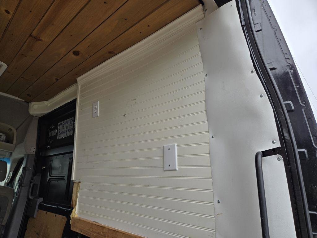 Used 2012 Nissan NV 2500 SV w/ Side Curtain Airbag Pkg RWD image 11