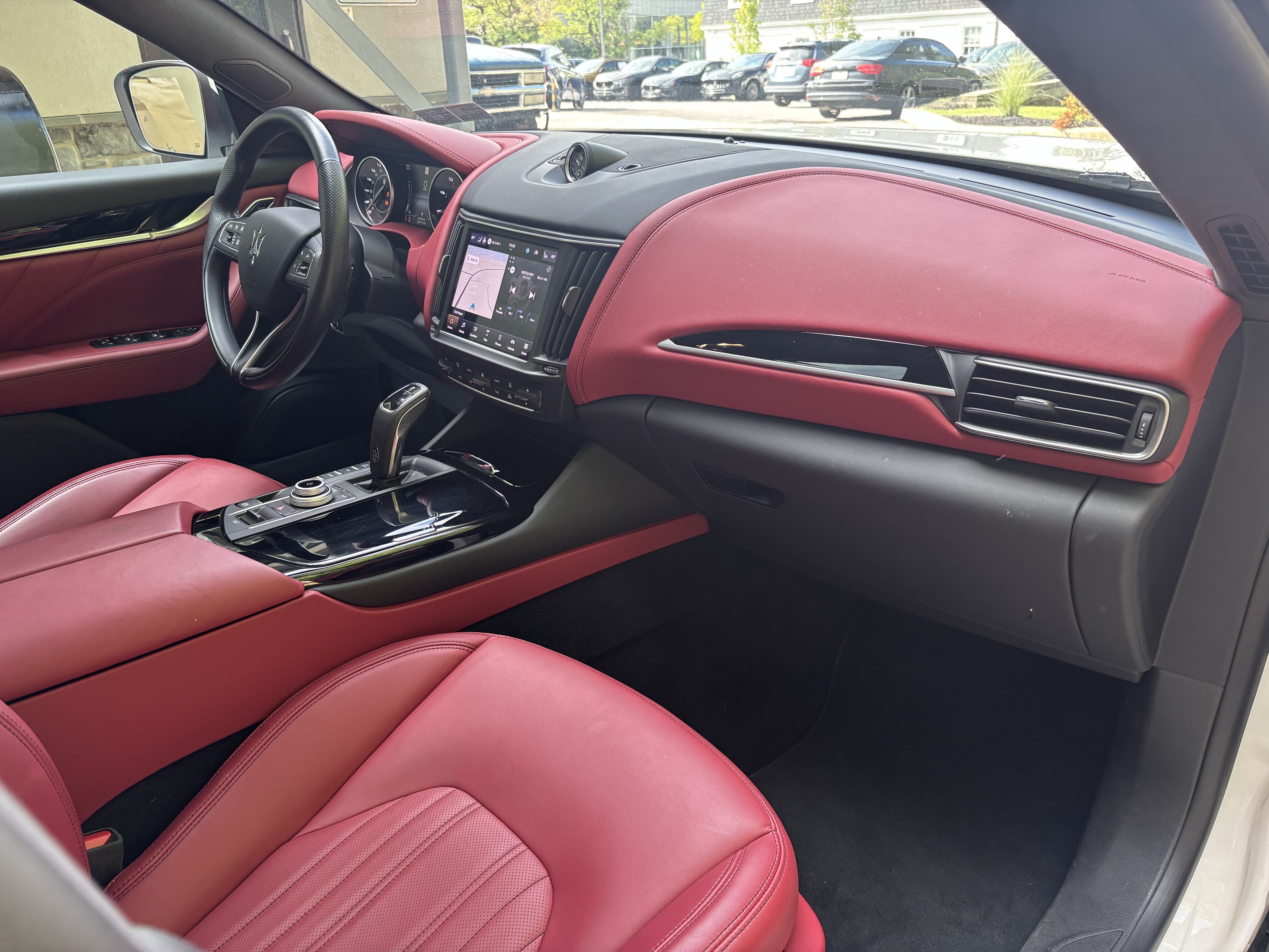 Used 2023 Maserati Levante GT AWD/4WD image 22