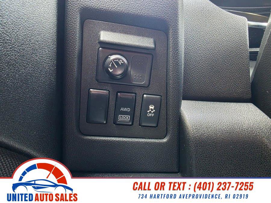 Used 2012 Nissan Rogue S AWD/4WD image 18