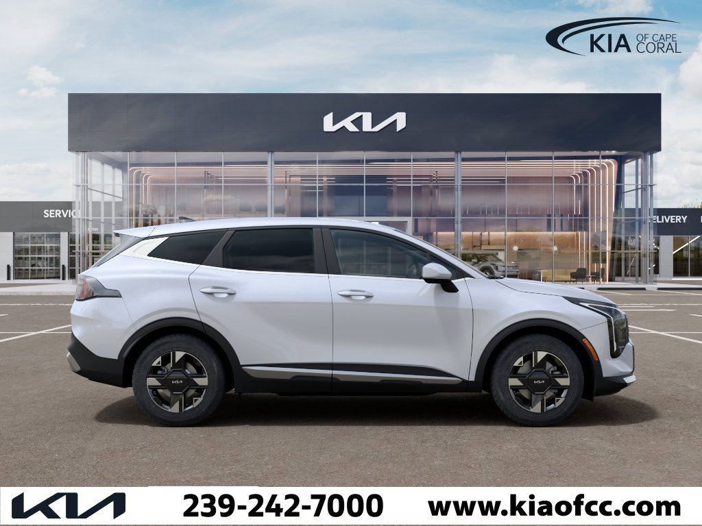 New 2026 Kia Sportage LX image 7
