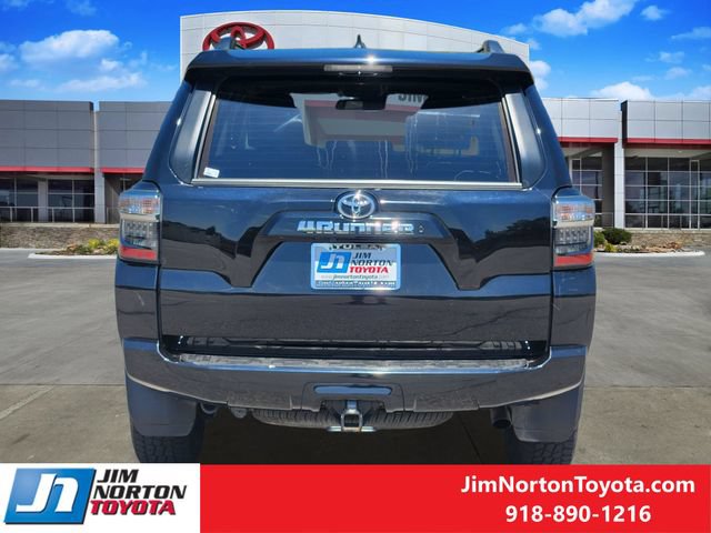 Used 2023 Toyota 4Runner SR5 Premium w/ Moonroof Package RWD image 7