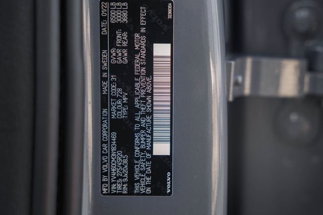 Used 2022 Volvo XC90 T8 R-Design w/ Advanced Package image 39